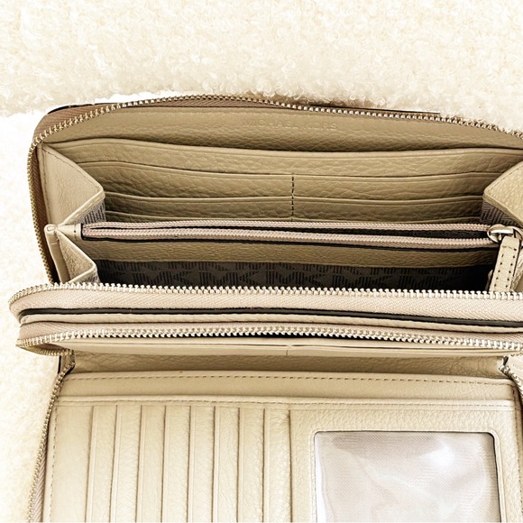 MICHAEL KORS Adele Double Zip Wallet *AUTHENTIC - Picture 8 of 12